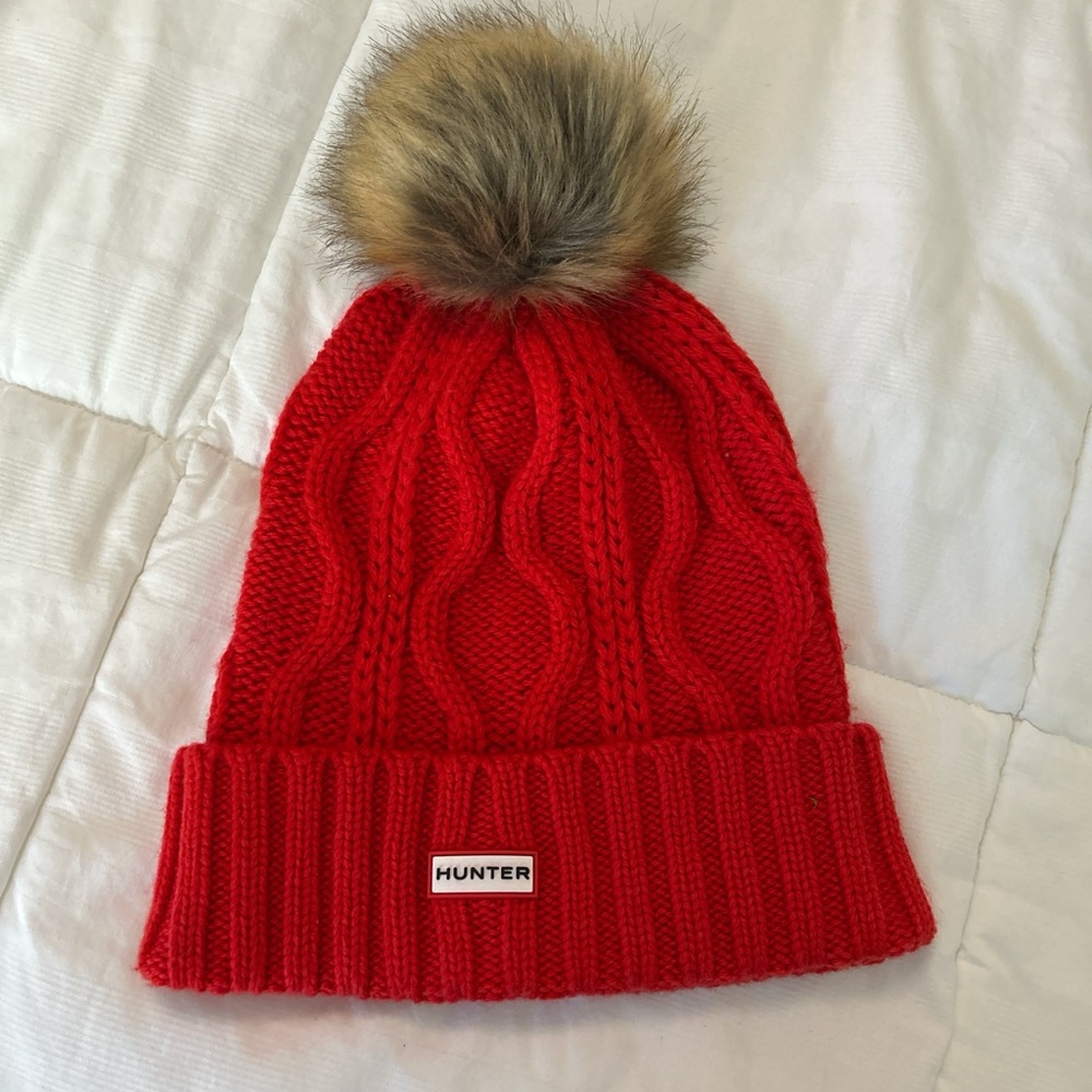 Hunter Red Cable Knit Beanie